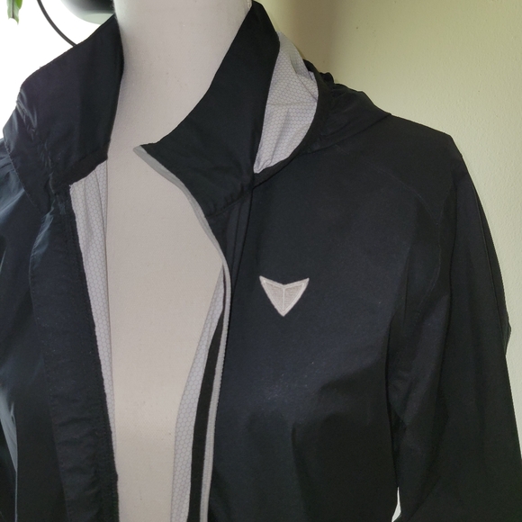 Women's Korsa Haven Run Jacket - Picture 3 of 10